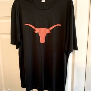 Texas Longhorn t-shirt.